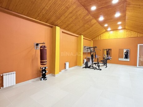 5 otaqlı həyət evi/bağ evi - Novxanı q. - 200 m²