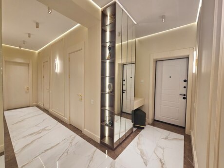 3-комн. новостройка - м. Нариман Нариманов - 85 м²