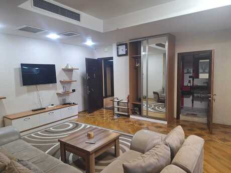 2 otaqlı yeni tikili - 28 May m. - 82 m²