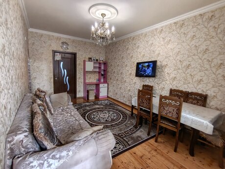 2 otaqlı köhnə tikili - 7-ci mikrorayon q. - 50 m²