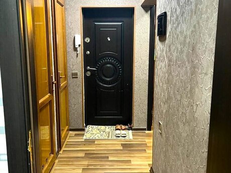 2 otaqlı köhnə tikili - Xalqlar Dostluğu m. - 55 m²