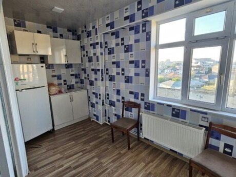 3 otaqlı köhnə tikili - Badamdar q. - 70 m²