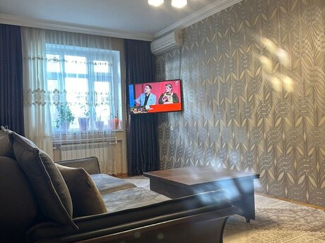 2 otaqlı köhnə tikili - Əhmədli m. - 60 m²