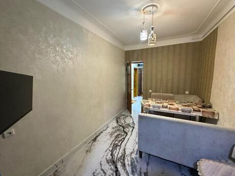 5 otaqlı köhnə tikili - Əhmədli m. - 100 m²