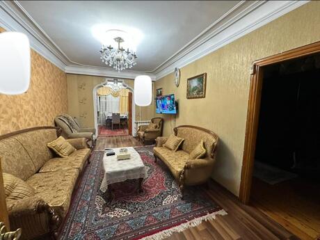 5 otaqlı köhnə tikili - Əhmədli m. - 100 m²