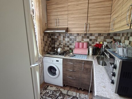 2 otaqlı köhnə tikili - Memar Əcəmi m. - 47 m²