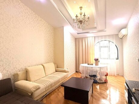 2 otaqlı yeni tikili - Əhmədli m. - 70 m²