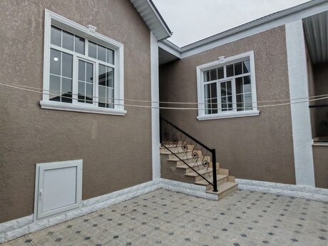 3 otaqlı həyət evi/bağ evi - Savalan q. - 105 m²