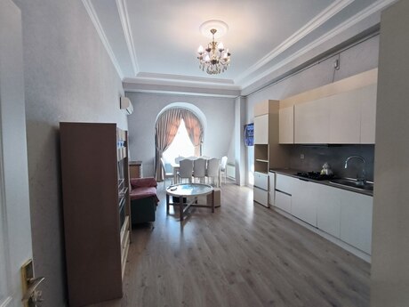 3 otaqlı yeni tikili - Sumqayıt - 106.6 m²