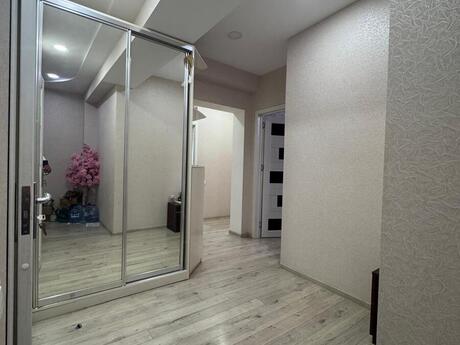 2 otaqlı yeni tikili - İnşaatçılar m. - 70 m²