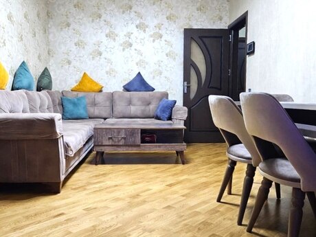 3 otaqlı köhnə tikili - Həzi Aslanov m. - 90 m²