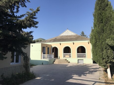 3 otaqlı həyət evi/bağ evi - Mərdəkan q. - 110 m²