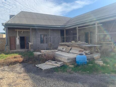 3 otaqlı həyət evi/bağ evi - Ələt q. - 100 m²