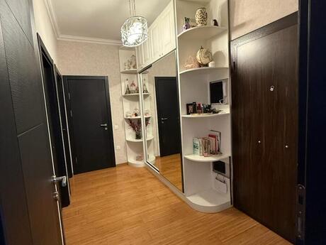 3 otaqlı yeni tikili - 20 Yanvar m. - 71 m²