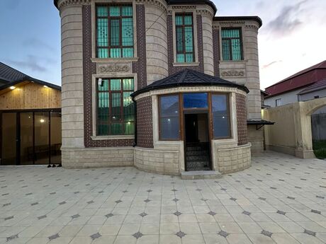 5 otaqlı həyət evi/bağ evi - Binə q. - 250 m²