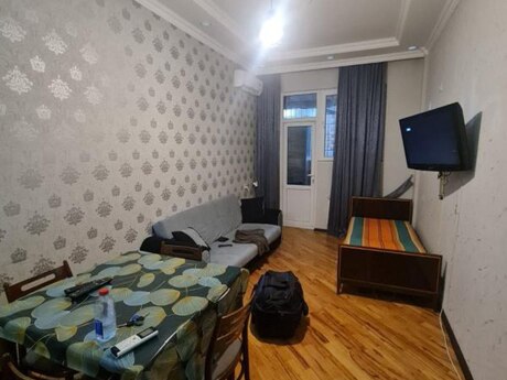 2-комн. новостройка - м. Иншаатчылар - 48 м²