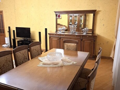 4 otaqlı yeni tikili - Həzi Aslanov m. - 185 m²