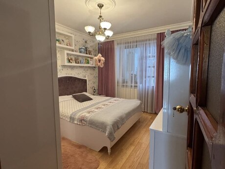 4 otaqlı köhnə tikili - Nizami r. - 113 m²