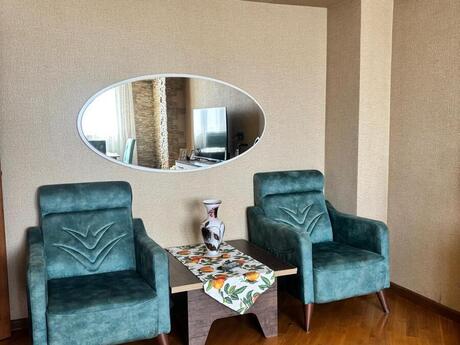 3 otaqlı yeni tikili - Azadlıq Prospekti m. - 65 m²