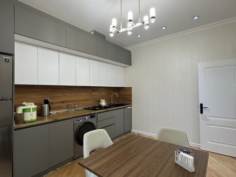3-комн. новостройка - м. Ази Асланов - 105 м²