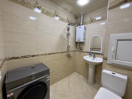 2 otaqlı köhnə tikili - Azadlıq Prospekti m. - 55 m²