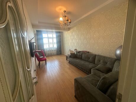 2 otaqlı yeni tikili - İnşaatçılar m. - 80 m²