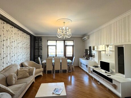 4 otaqlı yeni tikili - Nəsimi r. - 180 m²