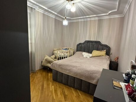 2 otaqlı köhnə tikili - Yeni Günəşli q. - 75 m²