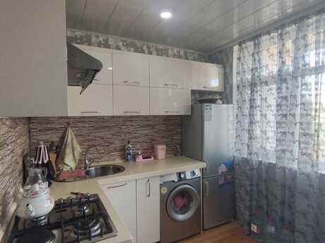 3 otaqlı köhnə tikili - Sumqayıt - 72 m²