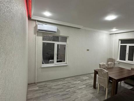 2 otaqlı köhnə tikili - Bakıxanov q. - 50 m²