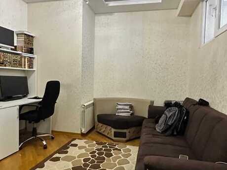 4 otaqlı yeni tikili - Həzi Aslanov m. - 130 m²