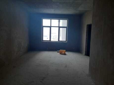 4-комн. новостройка - м. 28 мая - 230 м²
