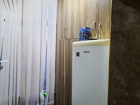 2 otaqlı köhnə tikili - Neftçilər m. - 40 m²