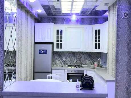 3 otaqlı köhnə tikili - Xətai r. - 110 m²