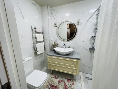 2 otaqlı köhnə tikili - Nizami m. - 55 m²