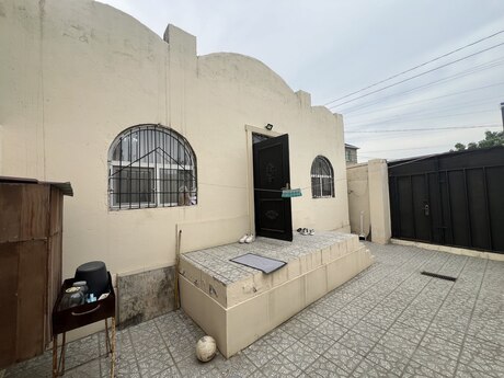 3 otaqlı həyət evi/bağ evi - Biləcəri q. - 85 m²