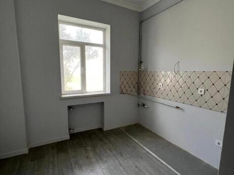 2 otaqlı köhnə tikili - Şah İsmayıl Xətai m. - 60 m²