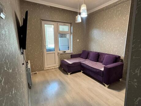 2 otaqlı köhnə tikili - Yeni Günəşli q. - 50 m²