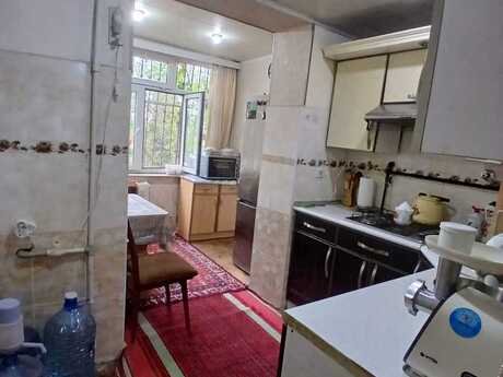 Elan №6124387 - Bakı, Neftçilər m., 3 otaqlı, 65 m², 2/5 mərtəbə