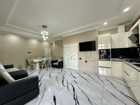 4-комн. новостройка - м. Нариман Нариманов - 105 м²