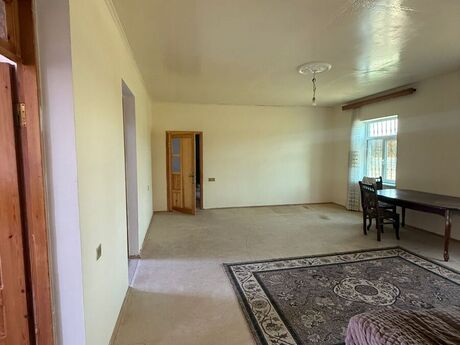 5 otaqlı həyət evi/bağ evi - Atyalı q. - 380 m²