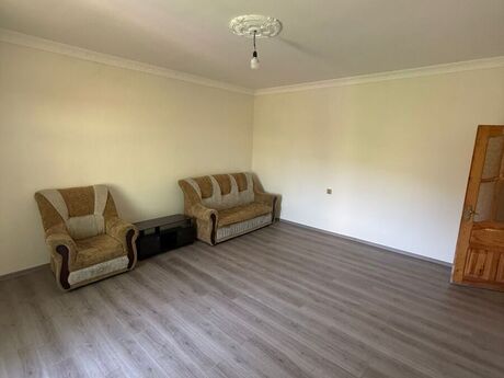 5 otaqlı həyət evi/bağ evi - Atyalı q. - 380 m²
