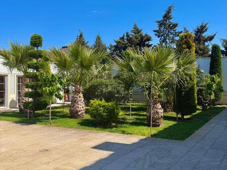 5 otaqlı həyət evi/bağ evi - Mərdəkan q. - 270 m²