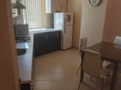 3 otaqlı yeni tikili - Elmlər Akademiyası m. - 90 m²