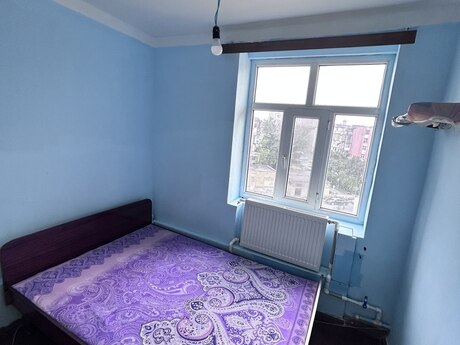 2 otaqlı köhnə tikili - Qara Qarayev m. - 40 m²