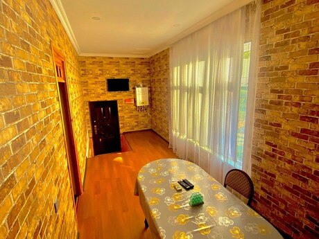 3 otaqlı həyət evi/bağ evi - Qəbələ - 80 m²