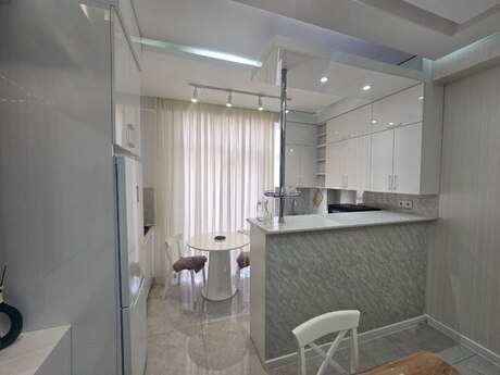 2 otaqlı yeni tikili - Azadlıq Prospekti m. - 61 m²