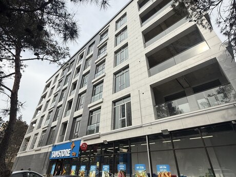 5 otaqlı yeni tikili - İnşaatçılar m. - 146.7 m²