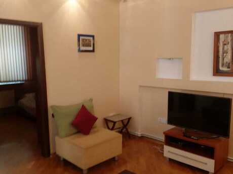 3 otaqlı yeni tikili - Elmlər Akademiyası m. - 90 m²