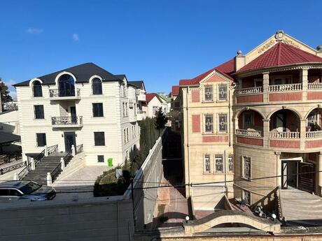 6 otaqlı həyət evi/bağ evi - Badamdar q. - 300 m²